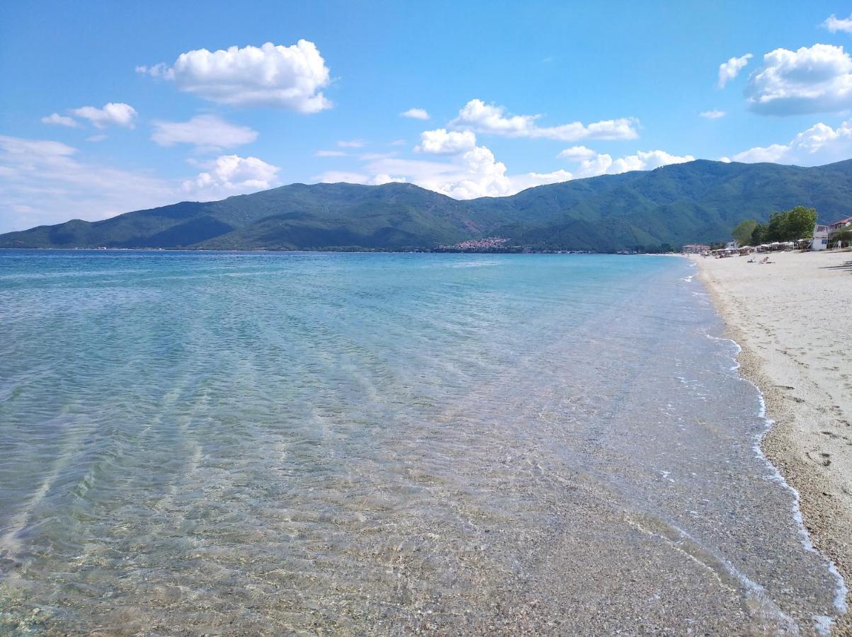 Angie's Summertime Nea Vrasna Bagian luar foto