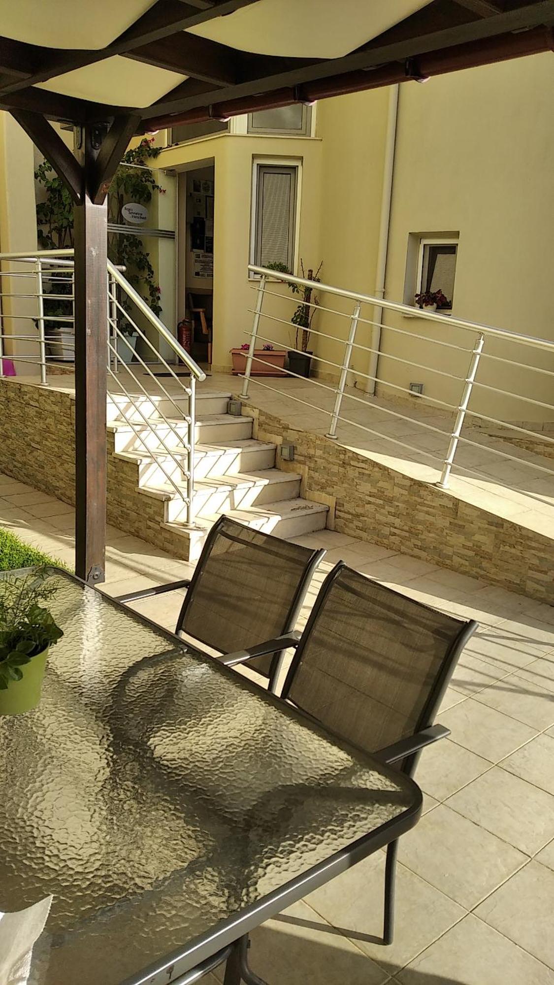 Angie's Summertime Nea Vrasna Bagian luar foto