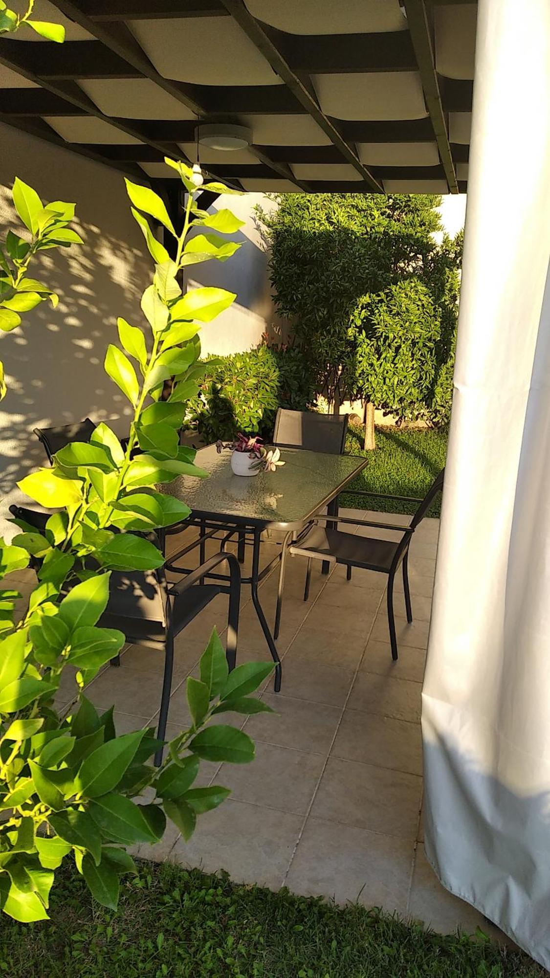 Angie's Summertime Nea Vrasna Bagian luar foto