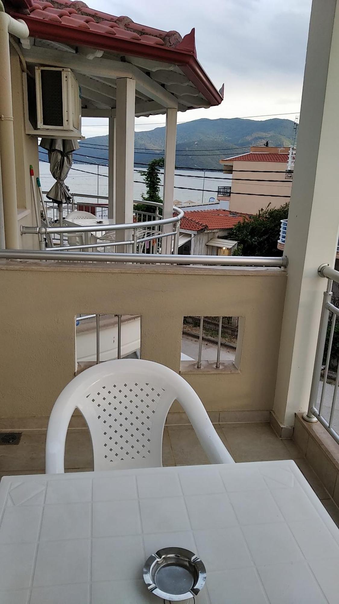 Angie's Summertime Nea Vrasna Bagian luar foto